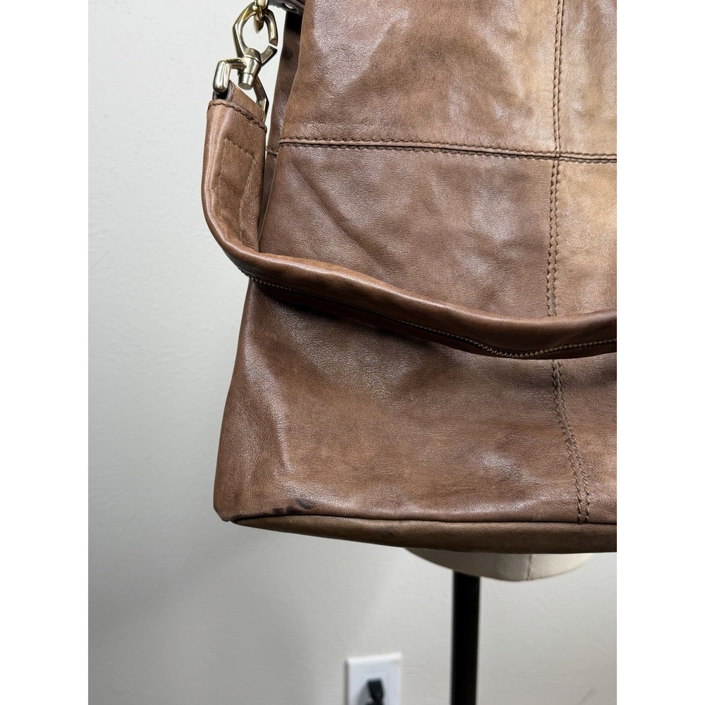 Givenchy Nightingale Black Leather Bag - Picture 2 of 16